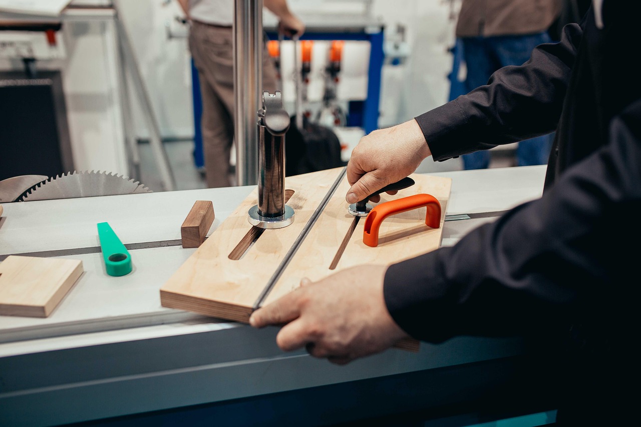 腾讯云国际站实名账号：郑州社区矫正购买服务平台